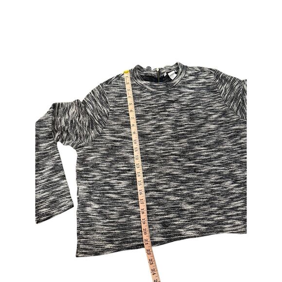 Women H&M Long Sleeve Black & White Crop Top Size XL Zipper Back Knit Sweater - Picture 6 of 7